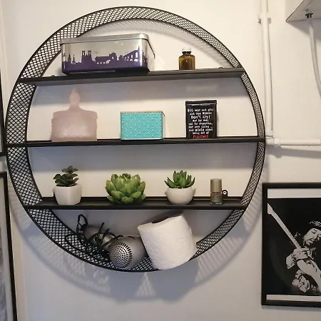 Huone Kahdelle, Oma Sisaeaenkaeynti Ja Pysaekoeinti Kajaani