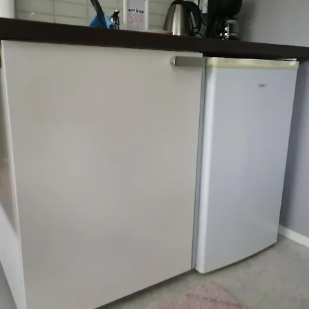 Huone Kahdelle, Oma Sisaeaenkaeynti Ja Pysaekoeinti Kajaani