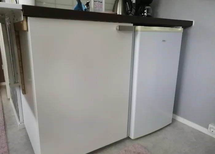 Huone Kahdelle, Oma Sisaeaenkaeynti Ja Pysaekoeinti Kajaani