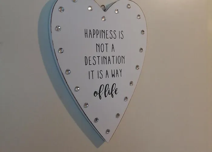 Huone Kahdelle, Oma Sisaeaenkaeynti Ja Pysaekoeinti Kajaani